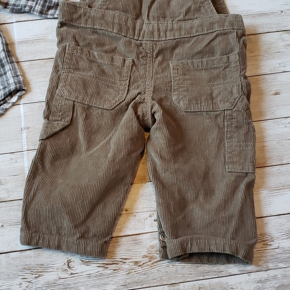 Carters Outfit - Picture 6 of 9